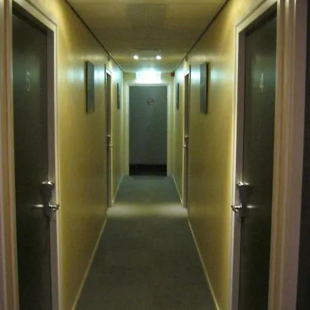 Hostel Pension Zevenbergen Zevenbergen