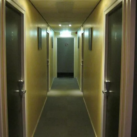 旅馆 泽芬贝亨旅馆 泽文伯根